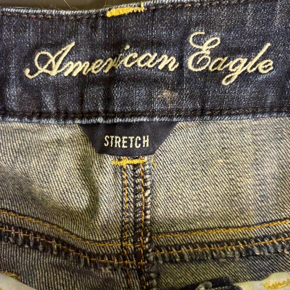 American Eagle Stretch  Off Frayed Shorts Medium Blue Womens Size 6 - Picture 7 of 7